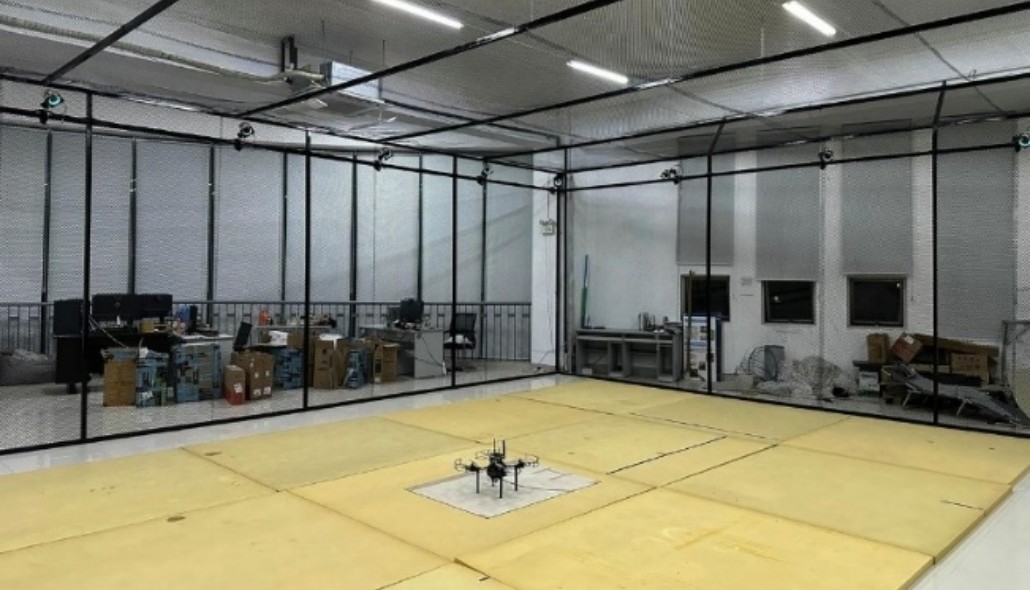 无人机飞行控制测试系统